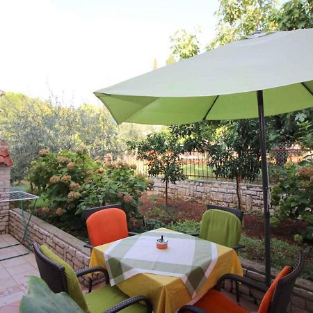 Apartment In Porec/Istrien 37093 Esterno foto