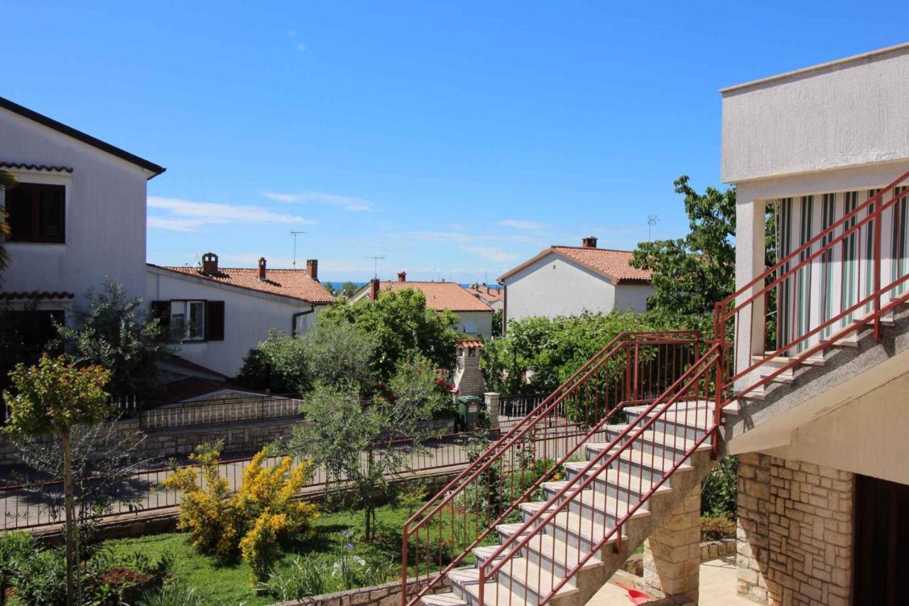 Apartment In Porec/Istrien 37093 Esterno foto