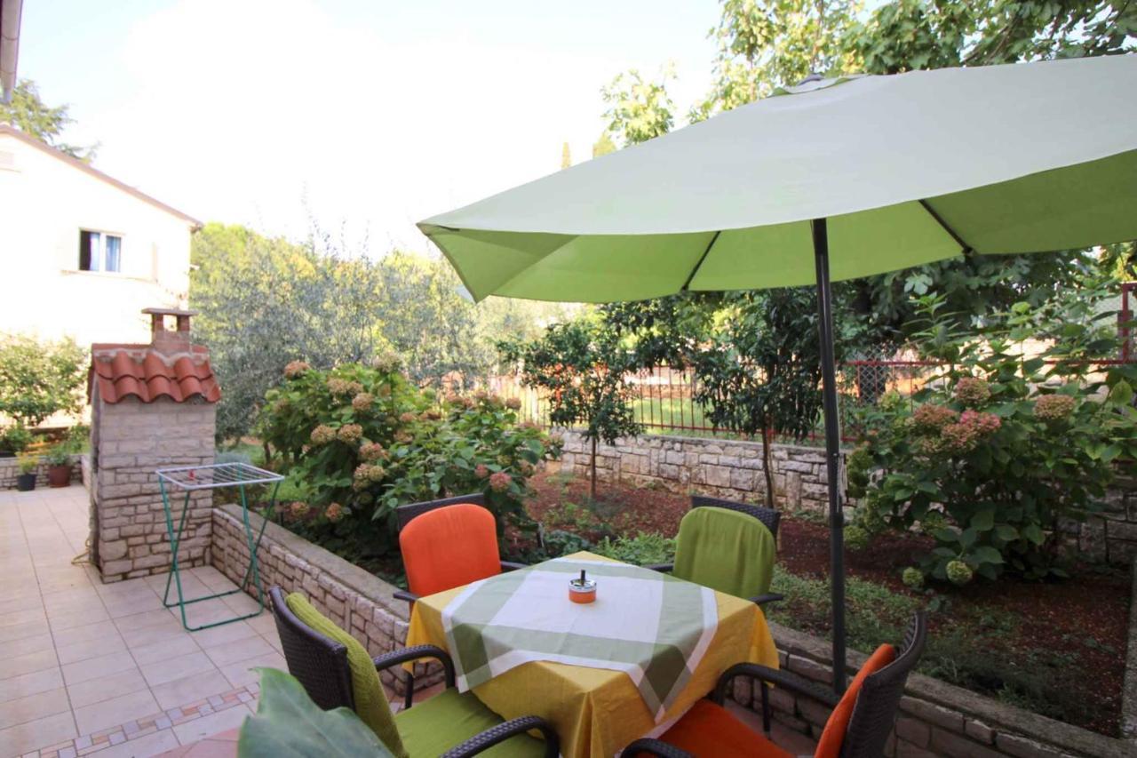Apartment In Porec/Istrien 37093 Esterno foto